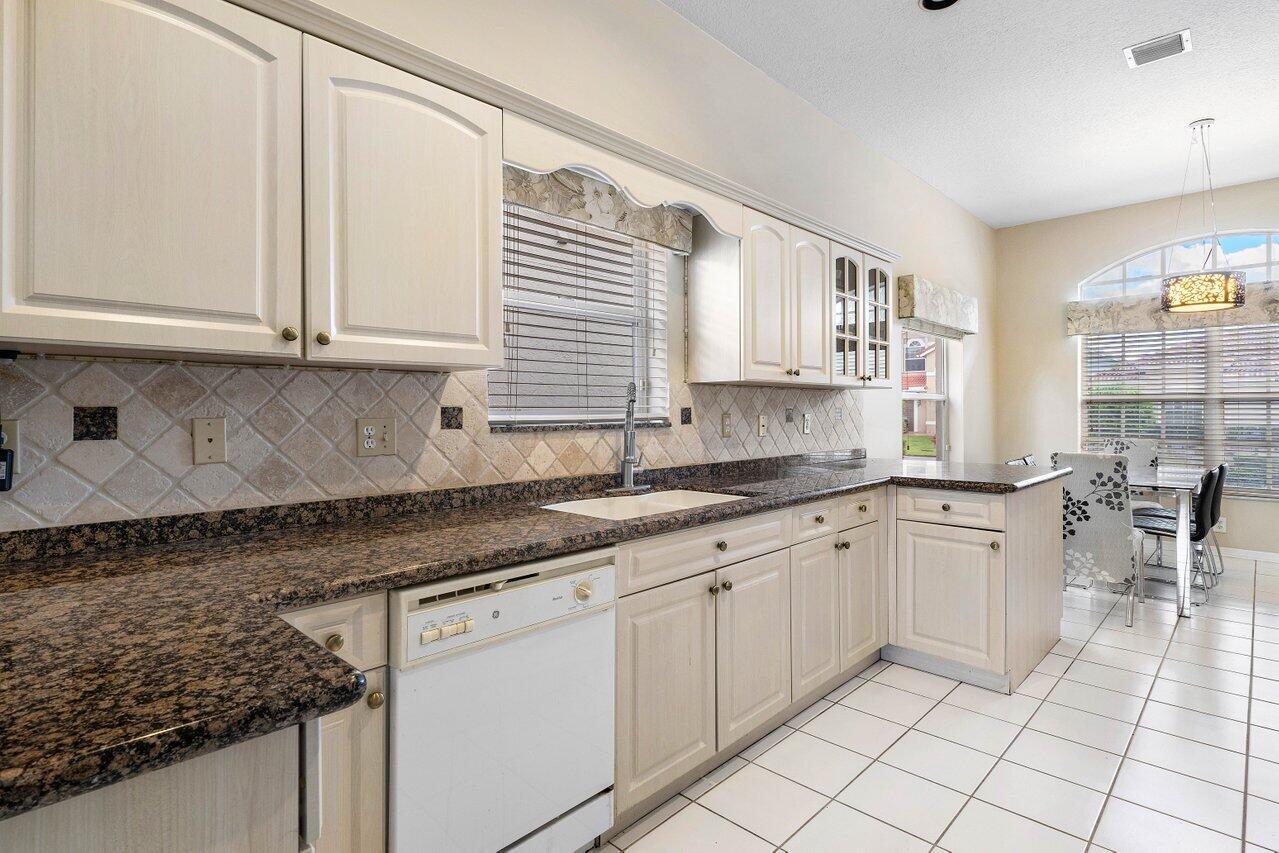 MISSION BAY TR H PH 2 - Residential