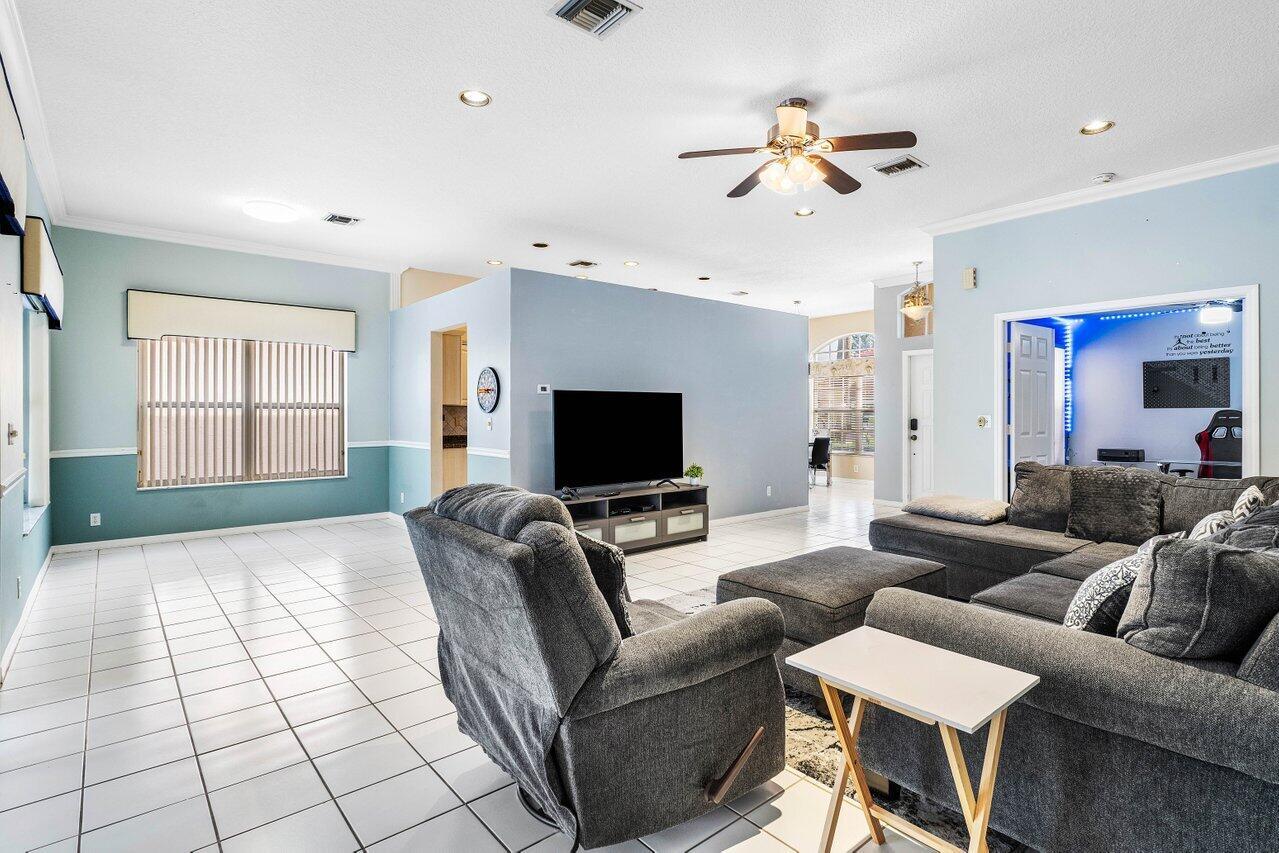 MISSION BAY TR H PH 2 - Residential