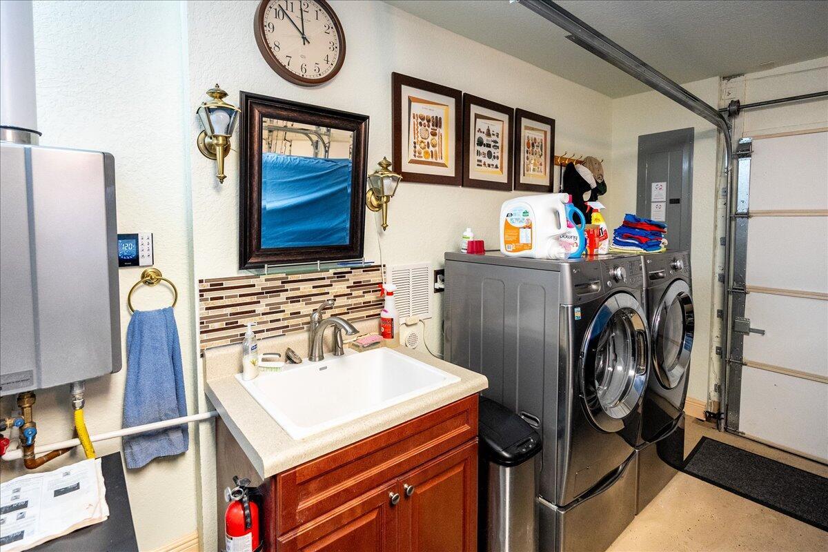 SOUTH PORT ST LUCIE UNIT 6 - Residential