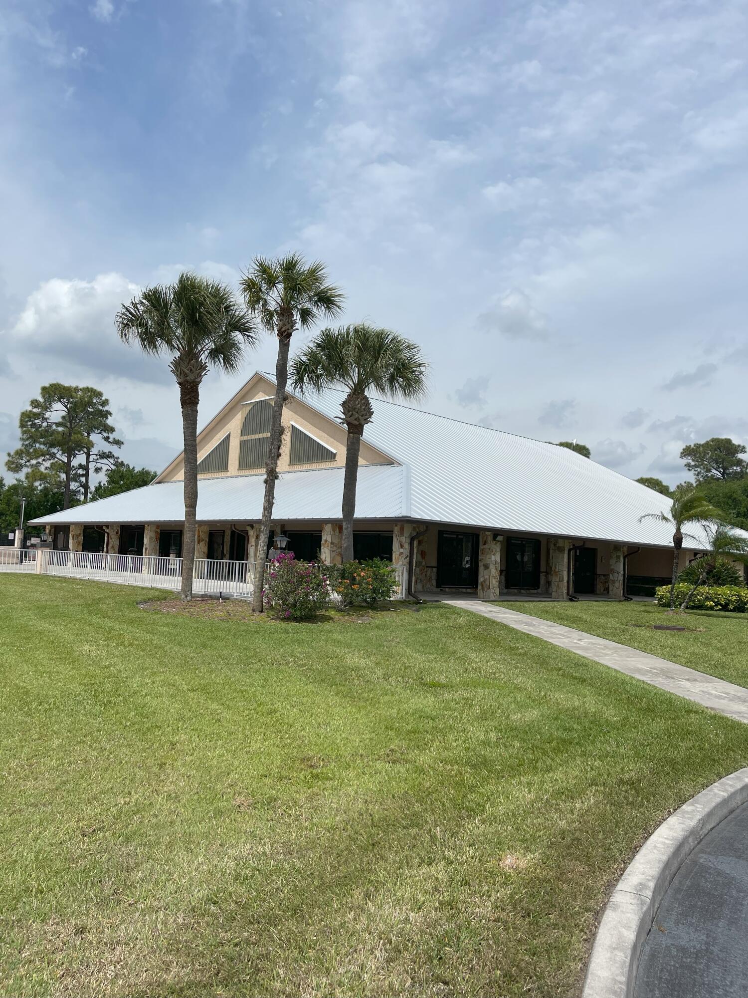 ST LUCIE FALLS REV PRCL 15 - Residential