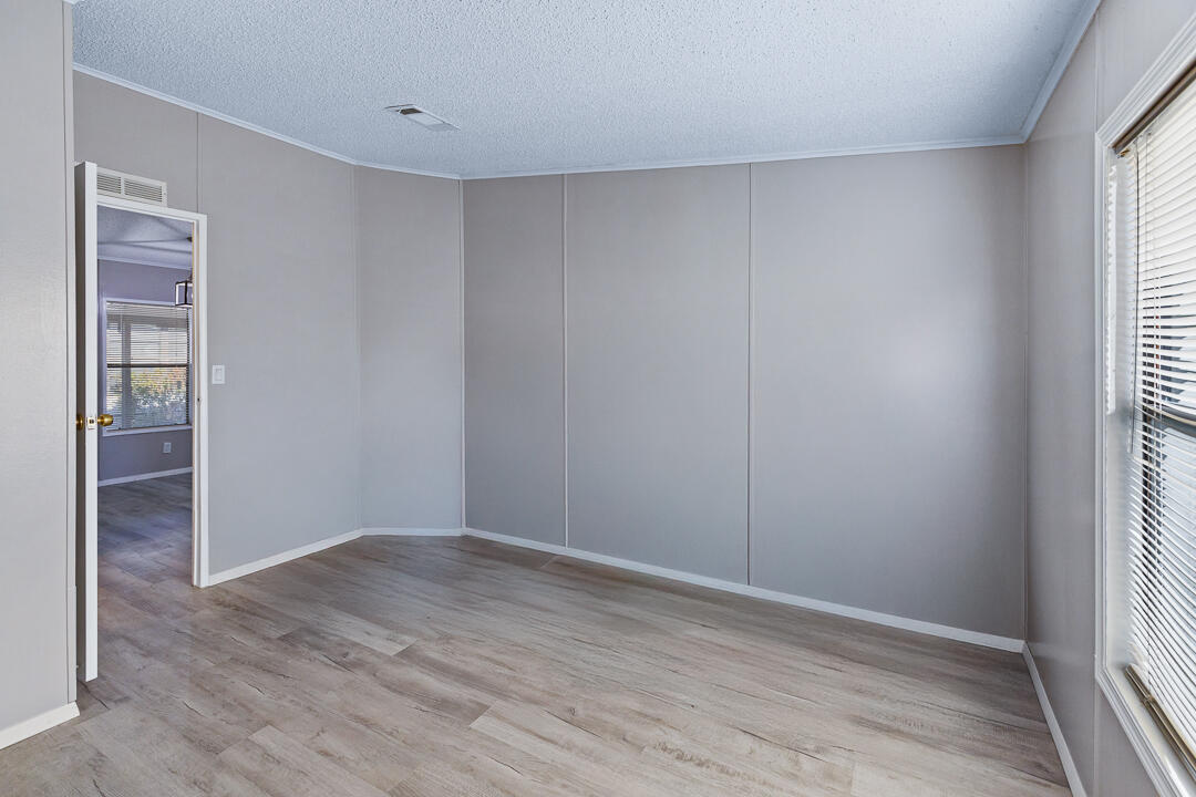 ST LUCIE FALLS REV PRCL 15 - Residential