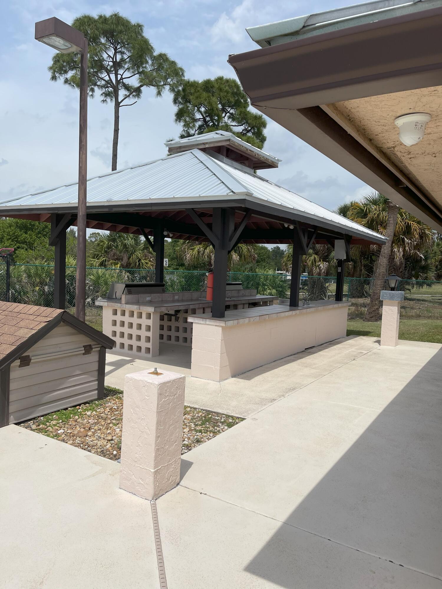 ST LUCIE FALLS REV PRCL 15 - Residential