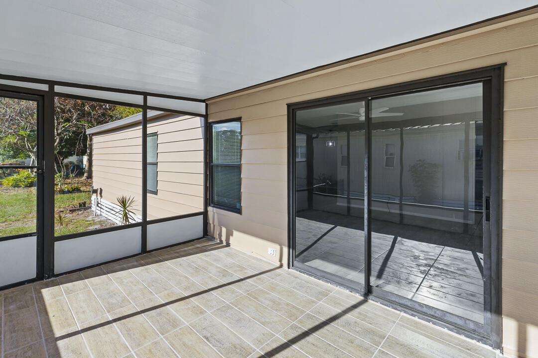 2828 SW Toronado Trail