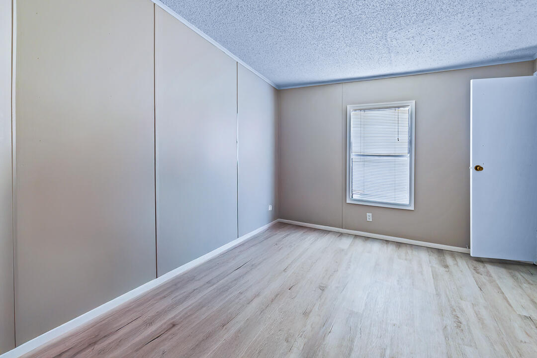 ST LUCIE FALLS REV PRCL 15 - Residential