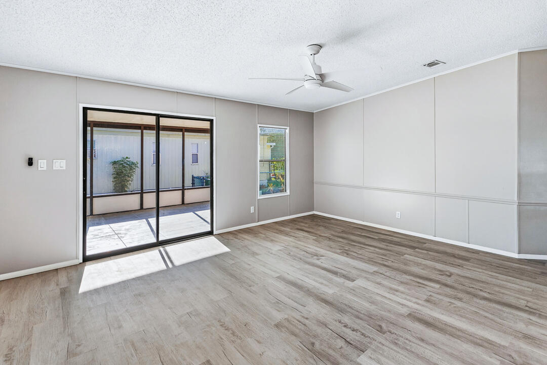 ST LUCIE FALLS REV PRCL 15 - Residential