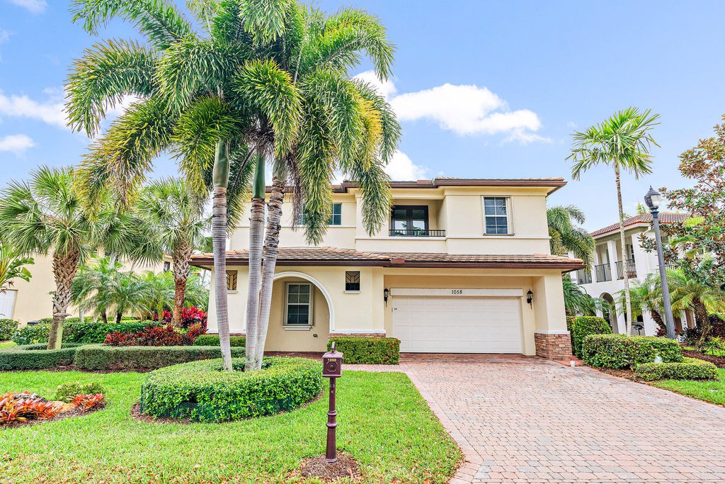 Photo of 1058 Vintner Boulevard, Palm Beach Gardens, FL 33410 (MLS # R10782360)