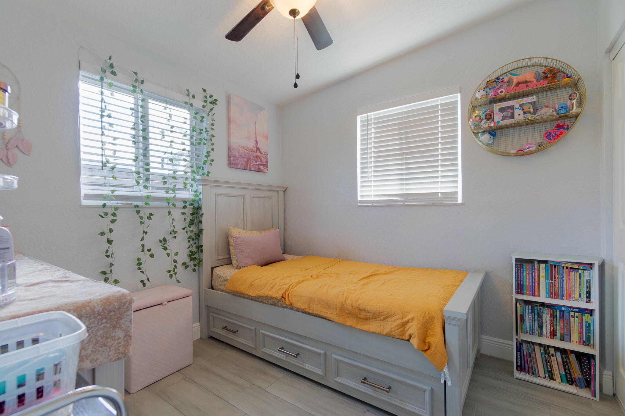 PALM BEACH COLONY SECS 1 AND 2 - Residential