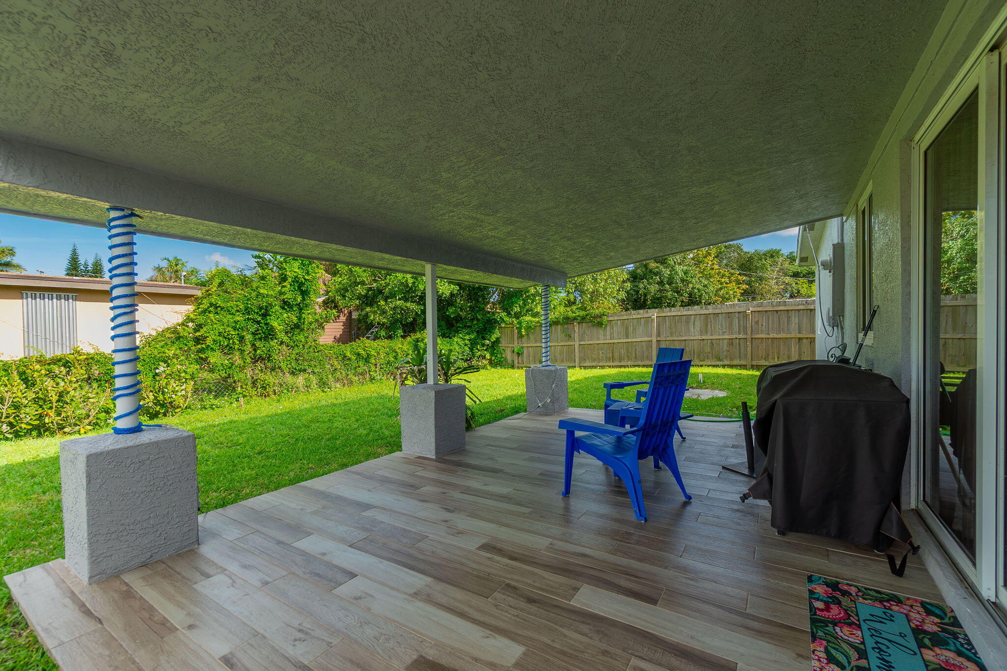 PALM BEACH COLONY SECS 1 AND 2 - Residential