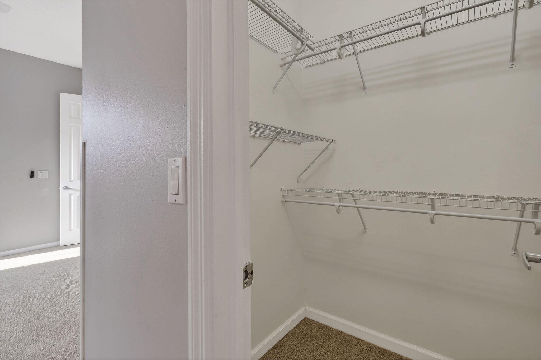 THE ARBORS (AKA FOREST GL - Residential