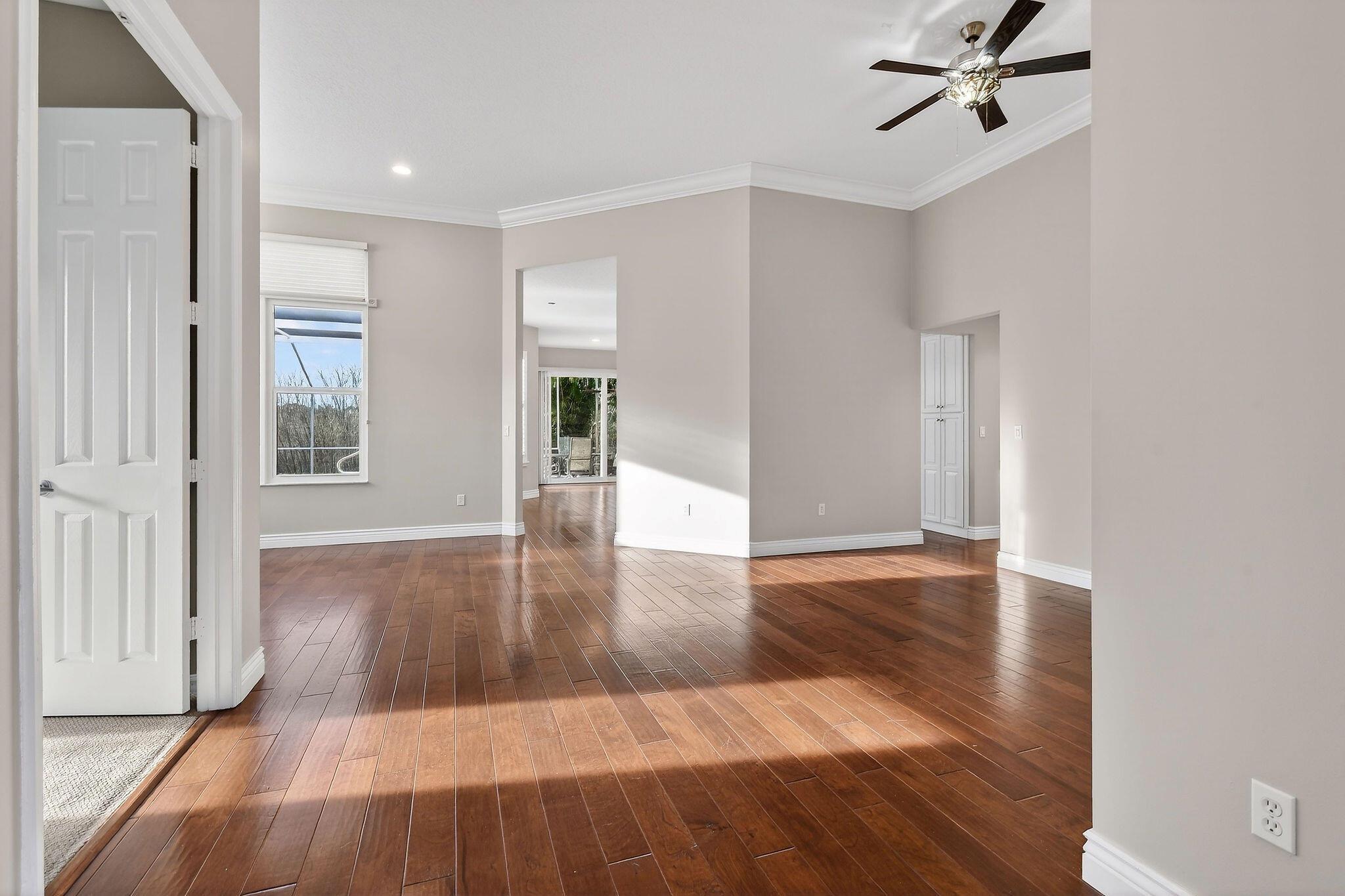 THE ARBORS (AKA FOREST GL - Residential