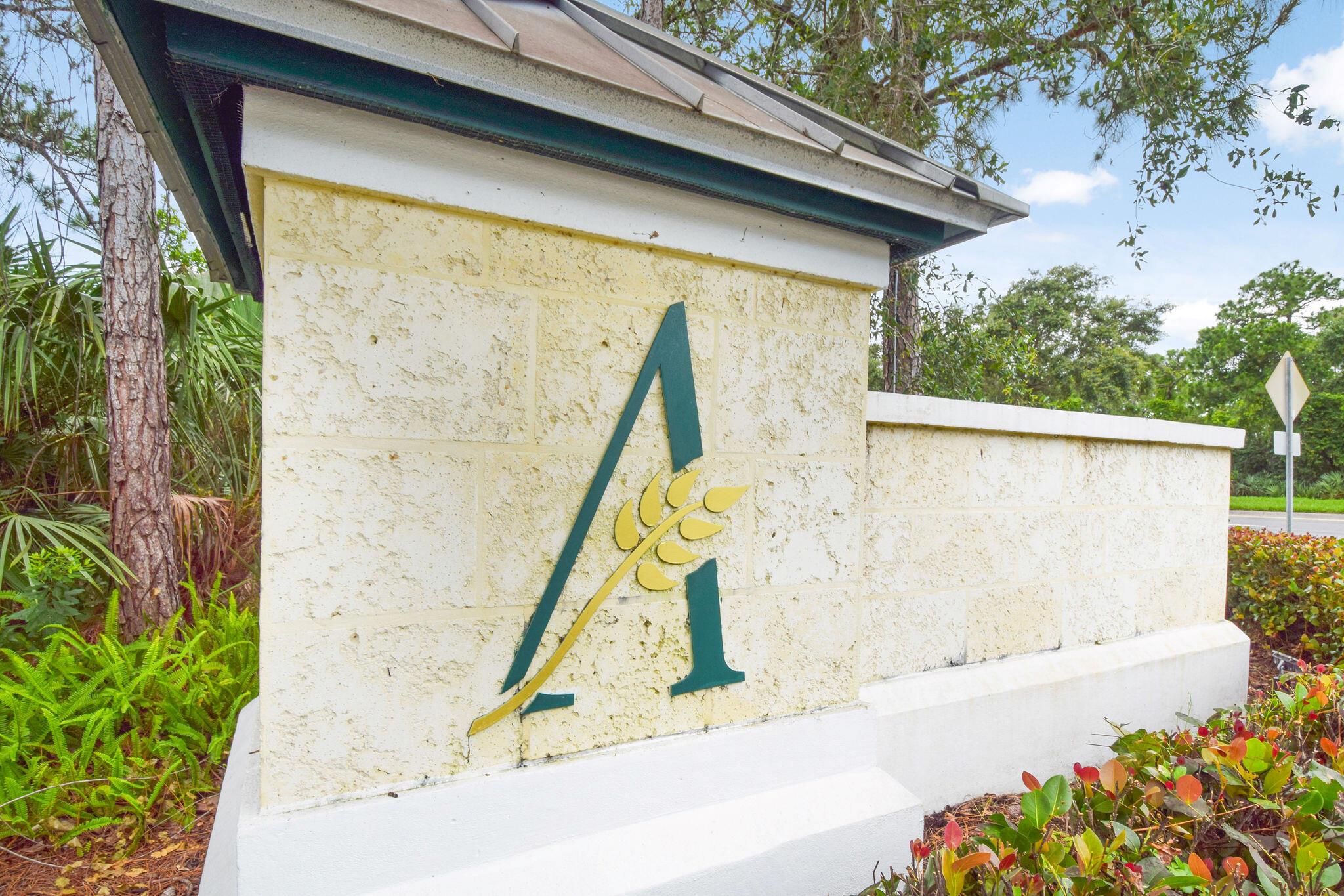 THE ARBORS (AKA FOREST GL - Residential