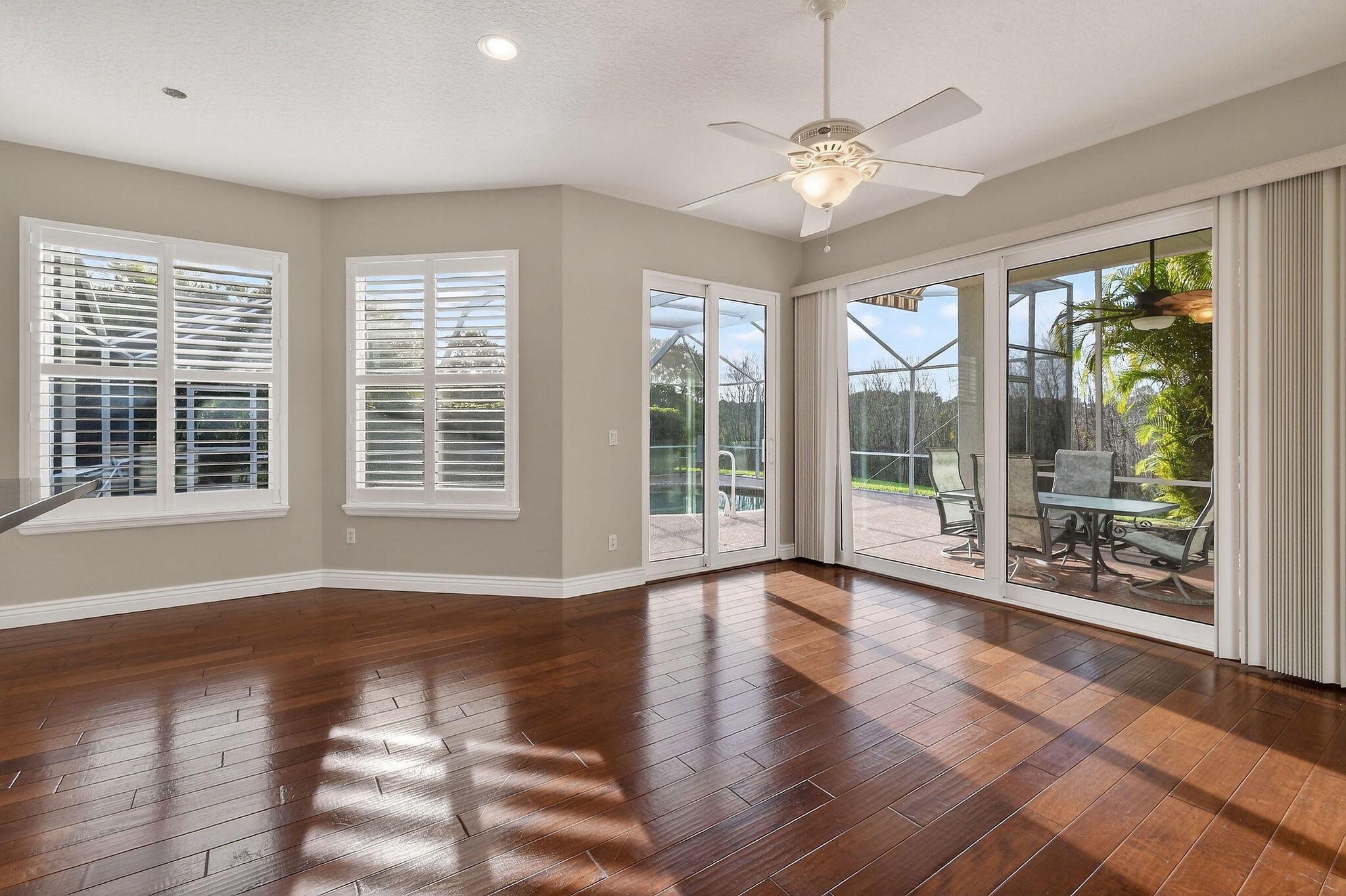 THE ARBORS (AKA FOREST GL - Residential