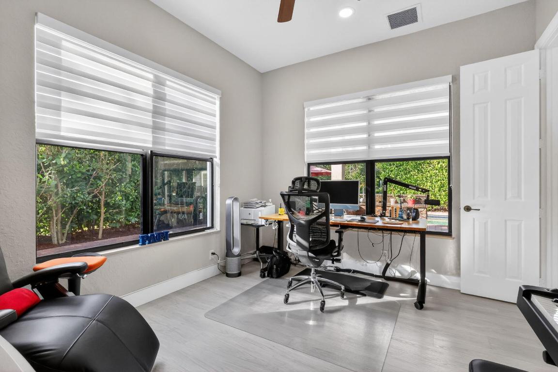 GRAND HAVEN AT LINTON BLVD - Residential