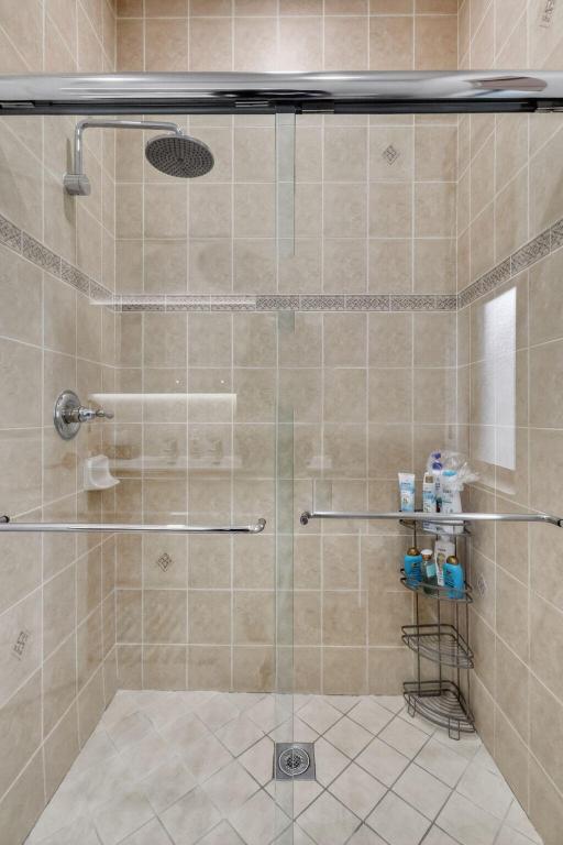 GRAND HAVEN AT LINTON BLVD - Residential