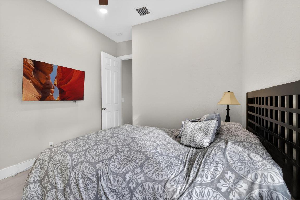 GRAND HAVEN AT LINTON BLVD - Residential