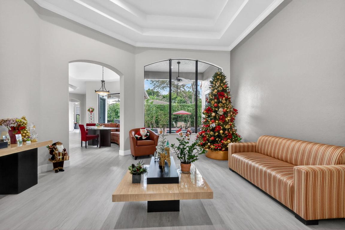 GRAND HAVEN AT LINTON BLVD - Residential