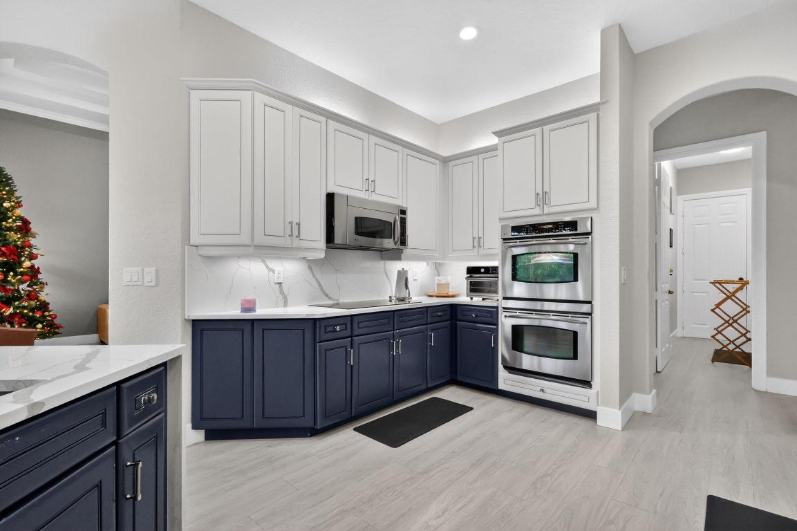 GRAND HAVEN AT LINTON BLVD - Residential