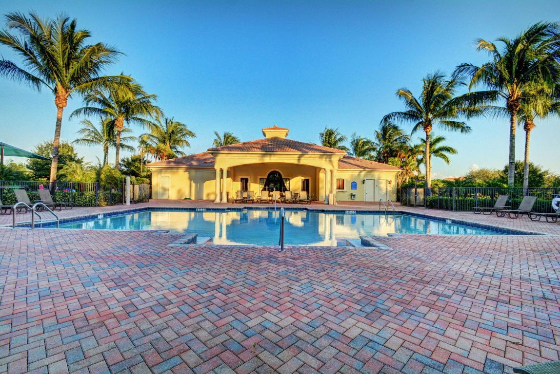 GRAND HAVEN AT LINTON BLVD - Residential