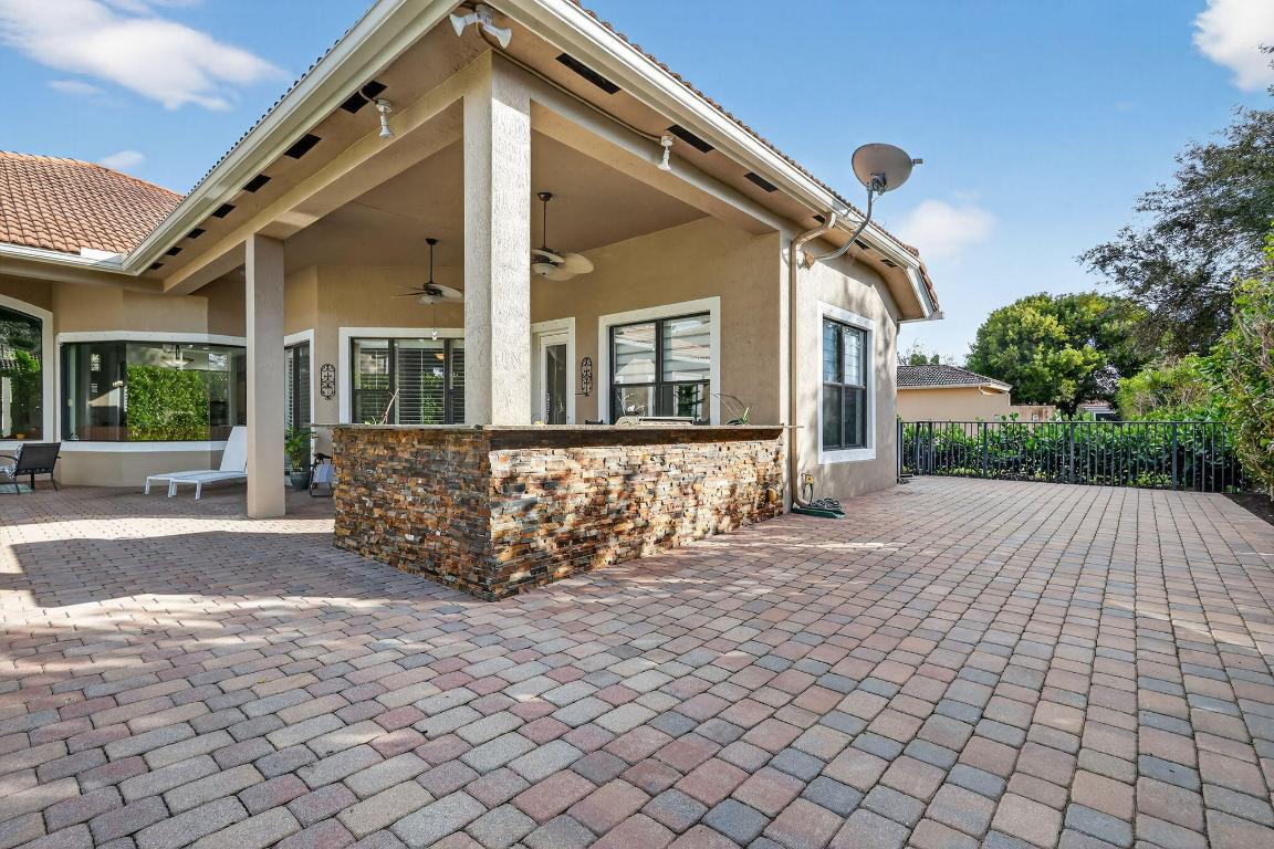 GRAND HAVEN AT LINTON BLVD - Residential