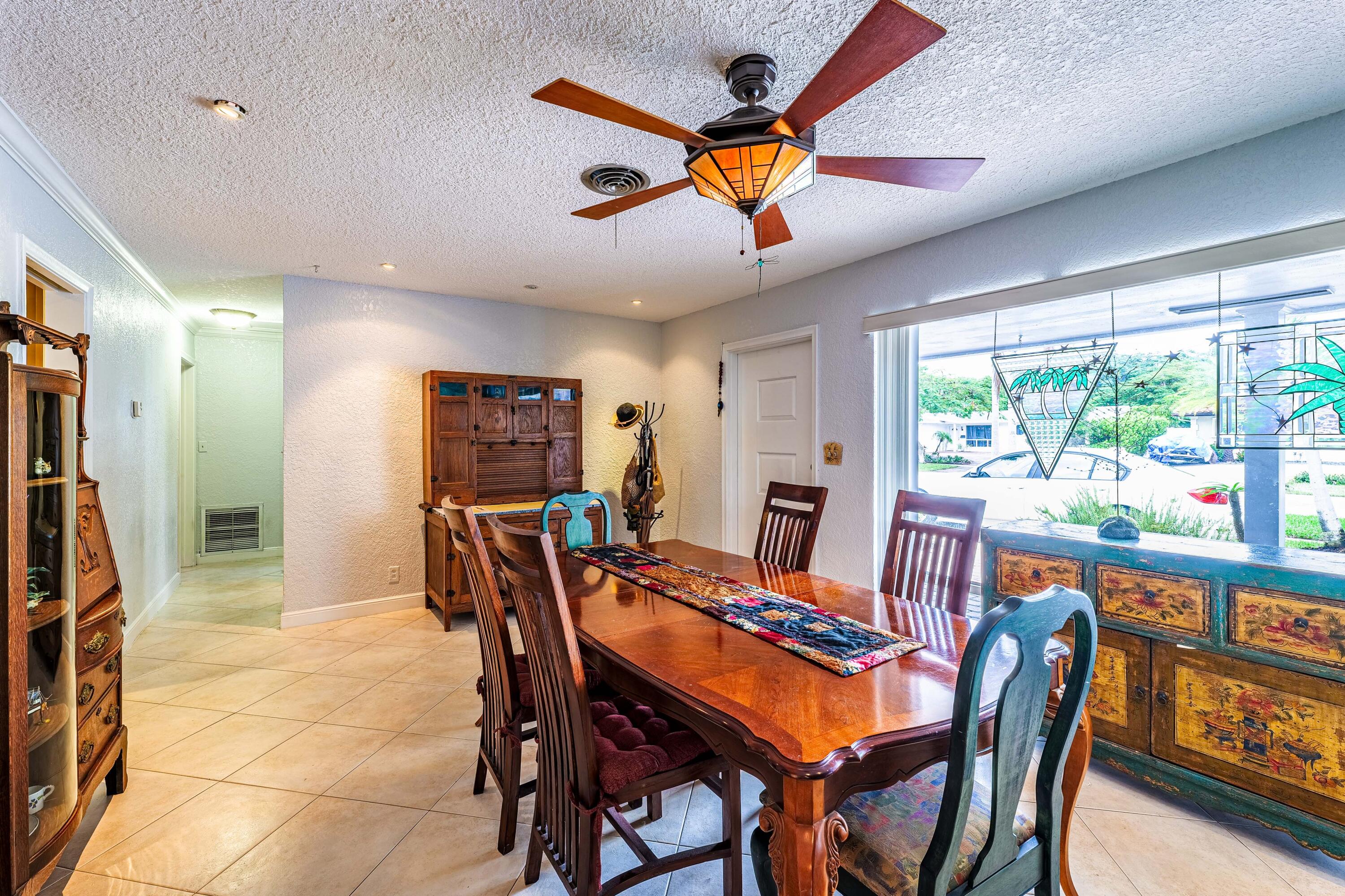 IMPERIAL POINT - Residential