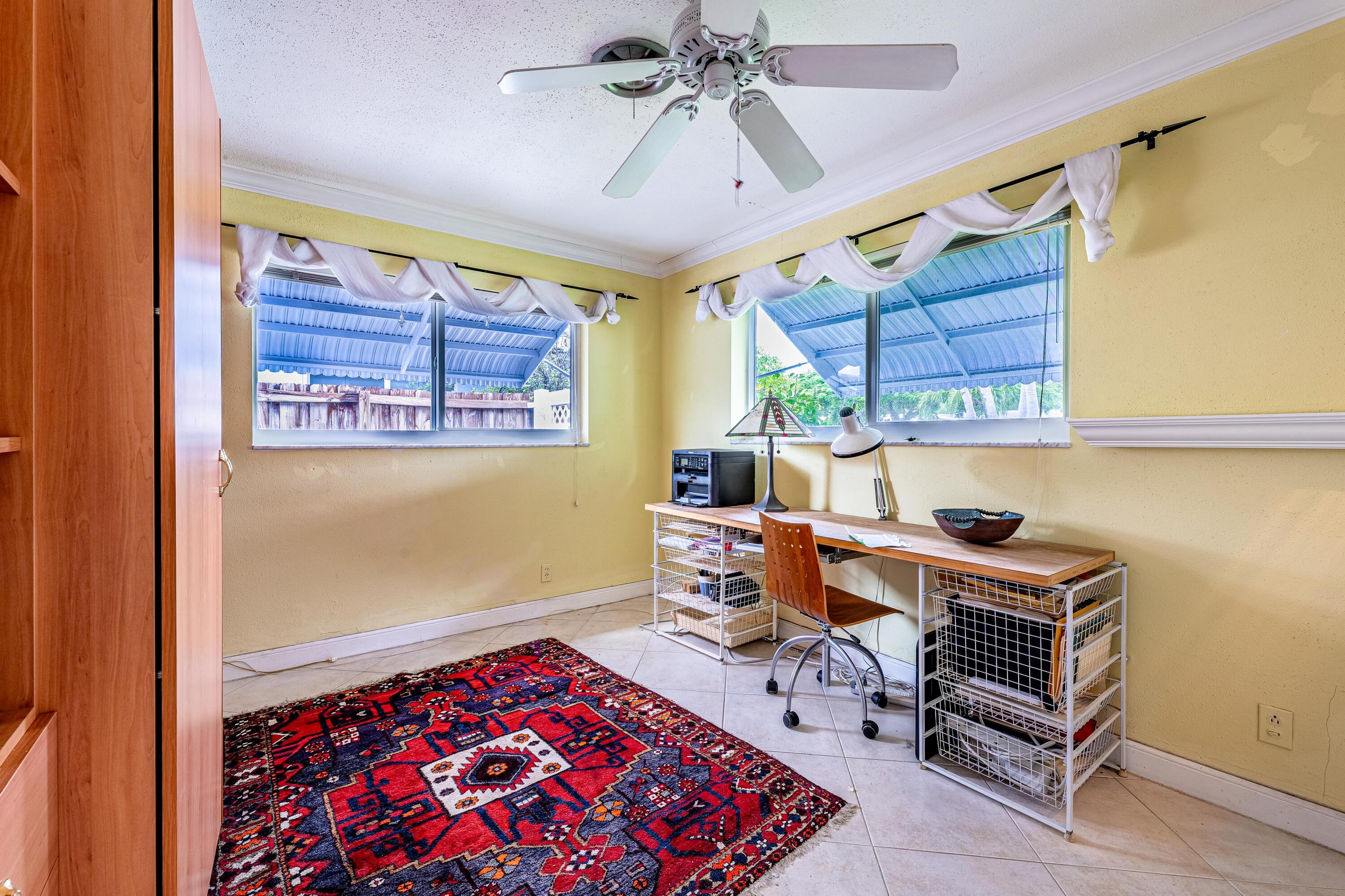 IMPERIAL POINT - Residential