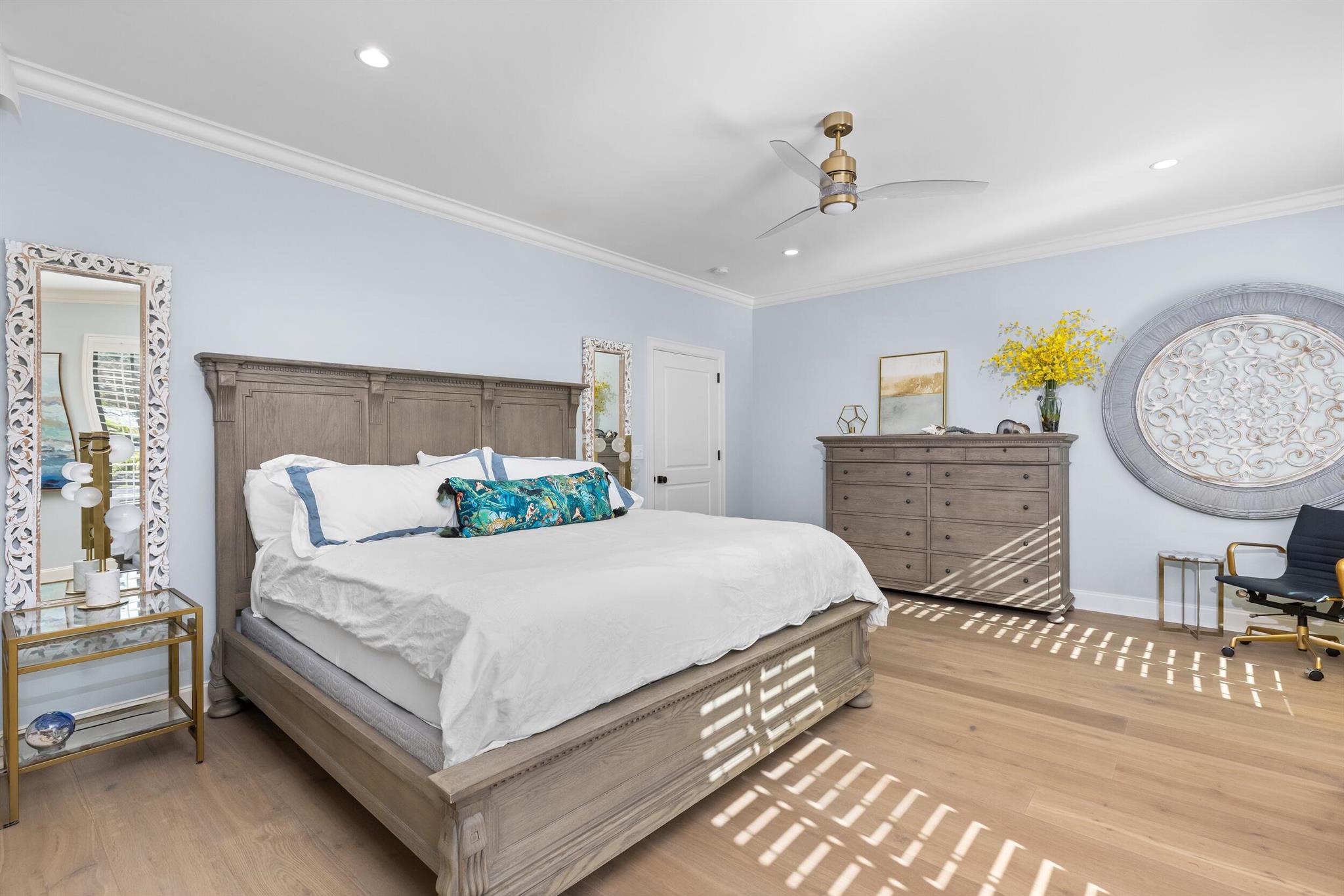 VILLAGE OF GOLF - Residential