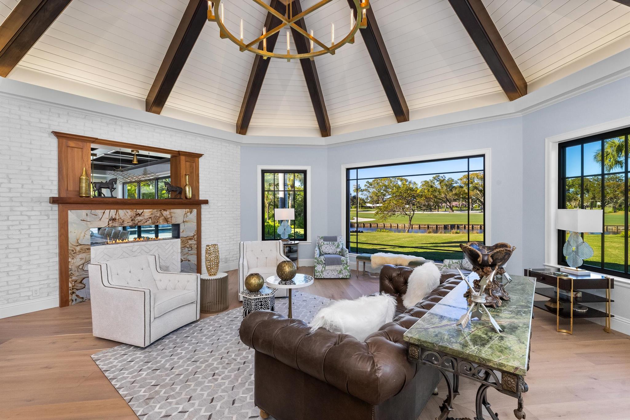 VILLAGE OF GOLF - Residential