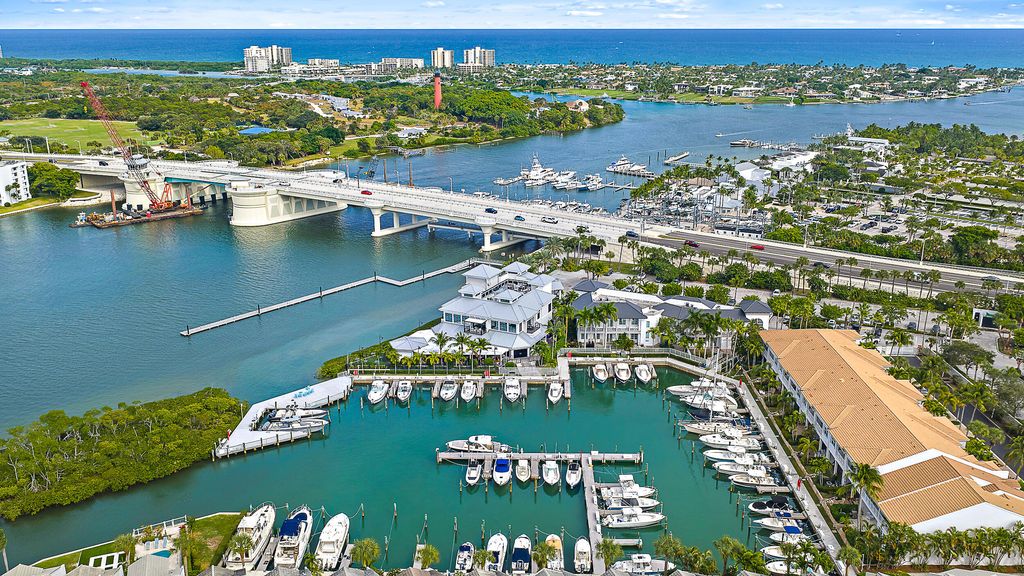 Photo of 1000 N Us Highway 1 #652, Jupiter, FL 33477 (MLS # R11164364)