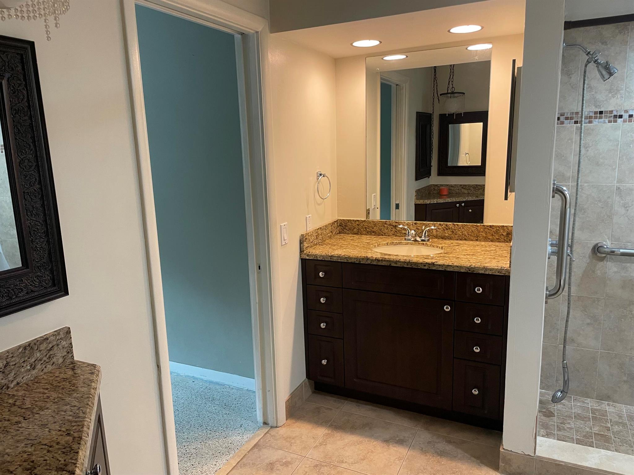 TOWNER PARK - Residential