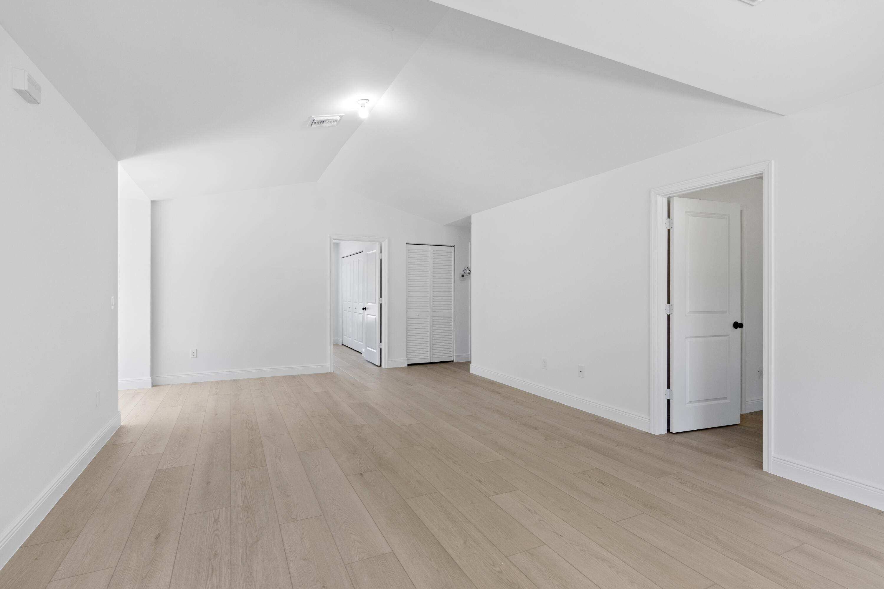 CAVALIER ESTATES SUB - Residential