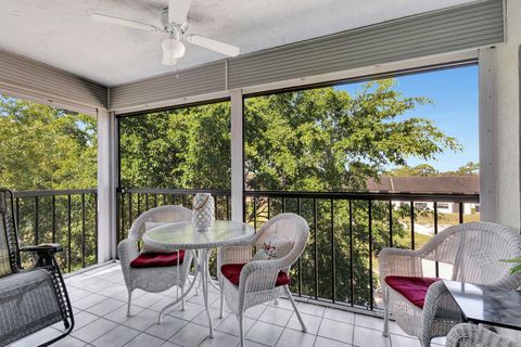 A home in Lake Worth