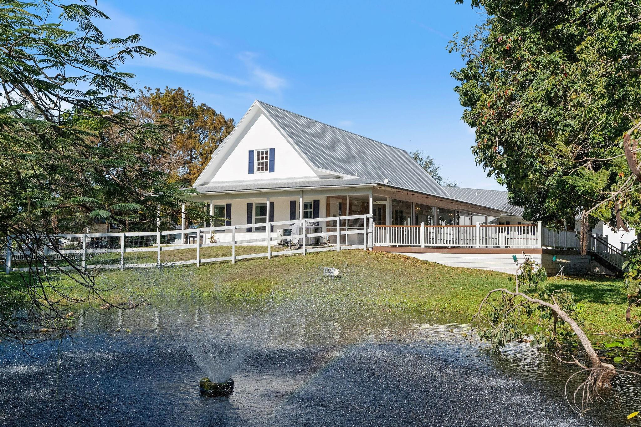 SUNSHINE RANCHES - Residential