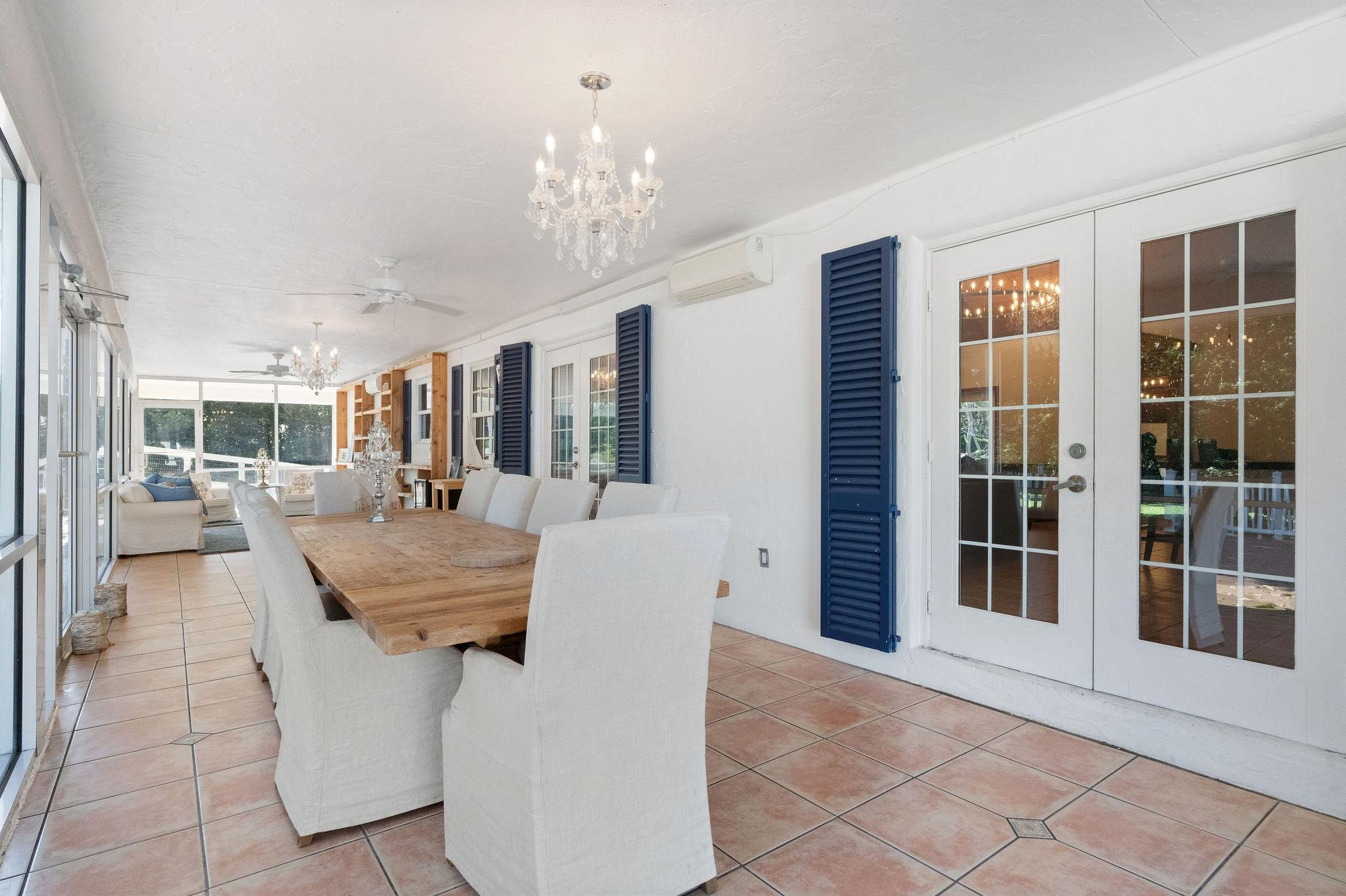 SUNSHINE RANCHES - Residential