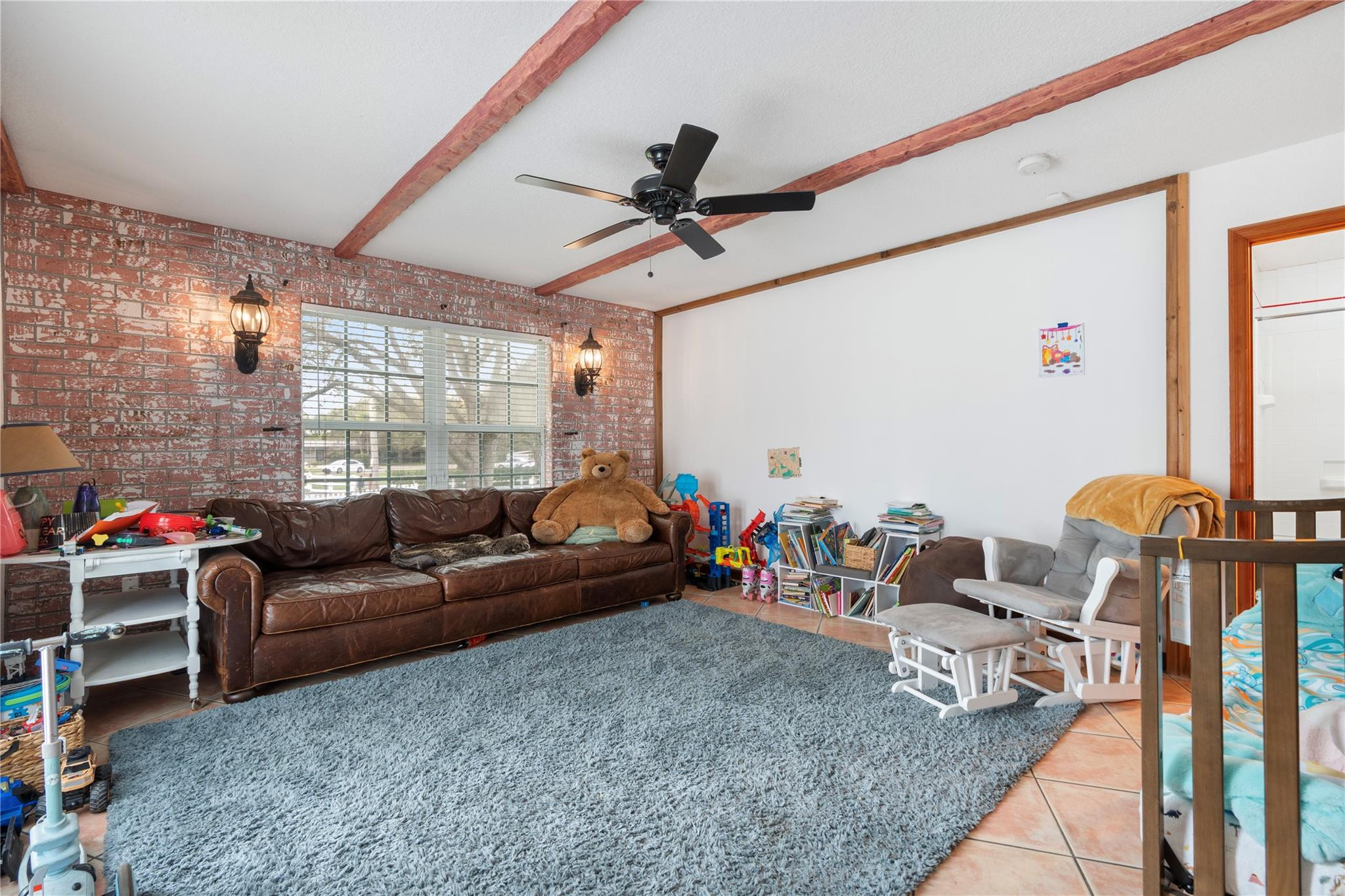 SUNSHINE RANCHES - Residential