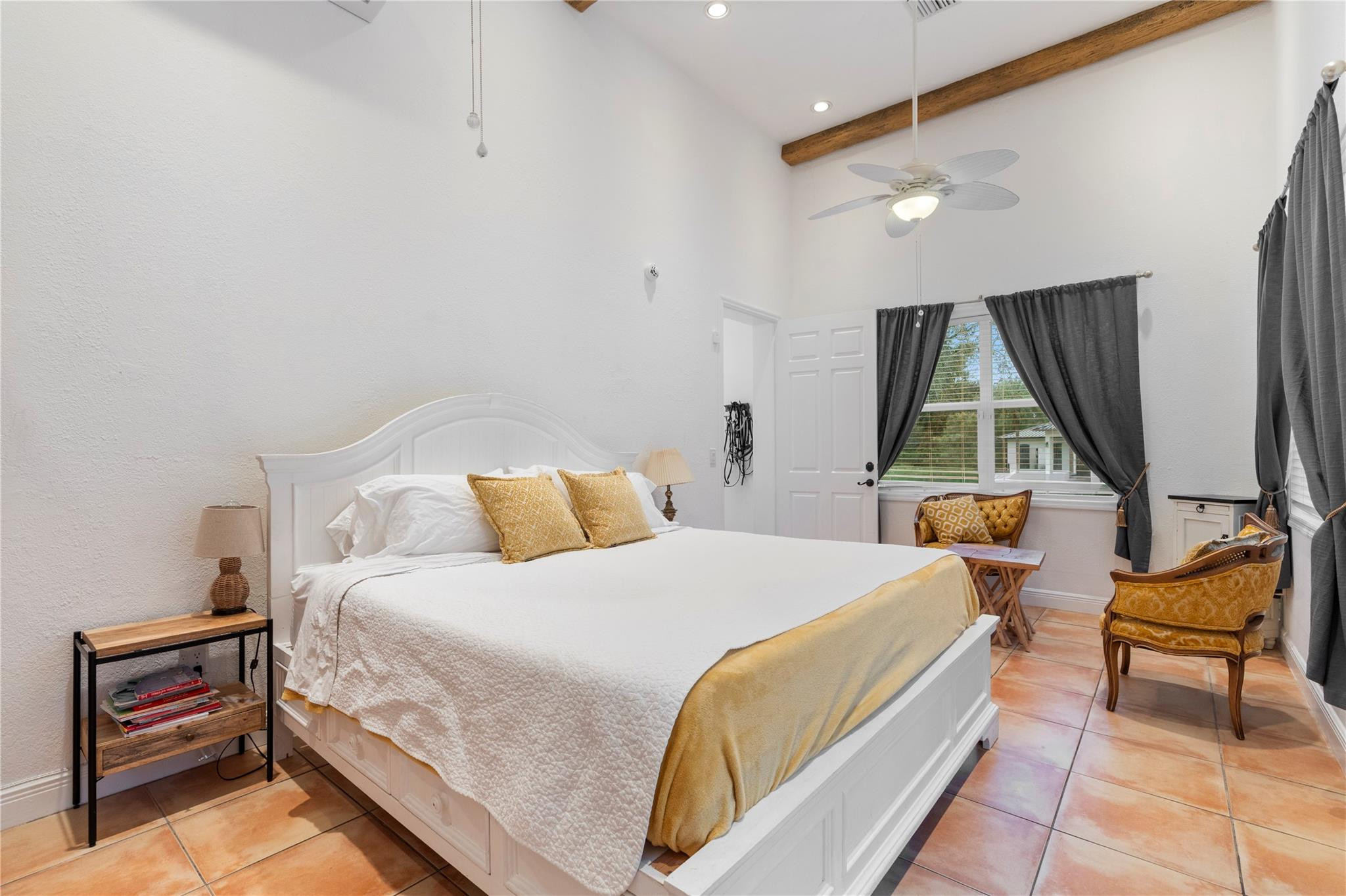 SUNSHINE RANCHES - Residential