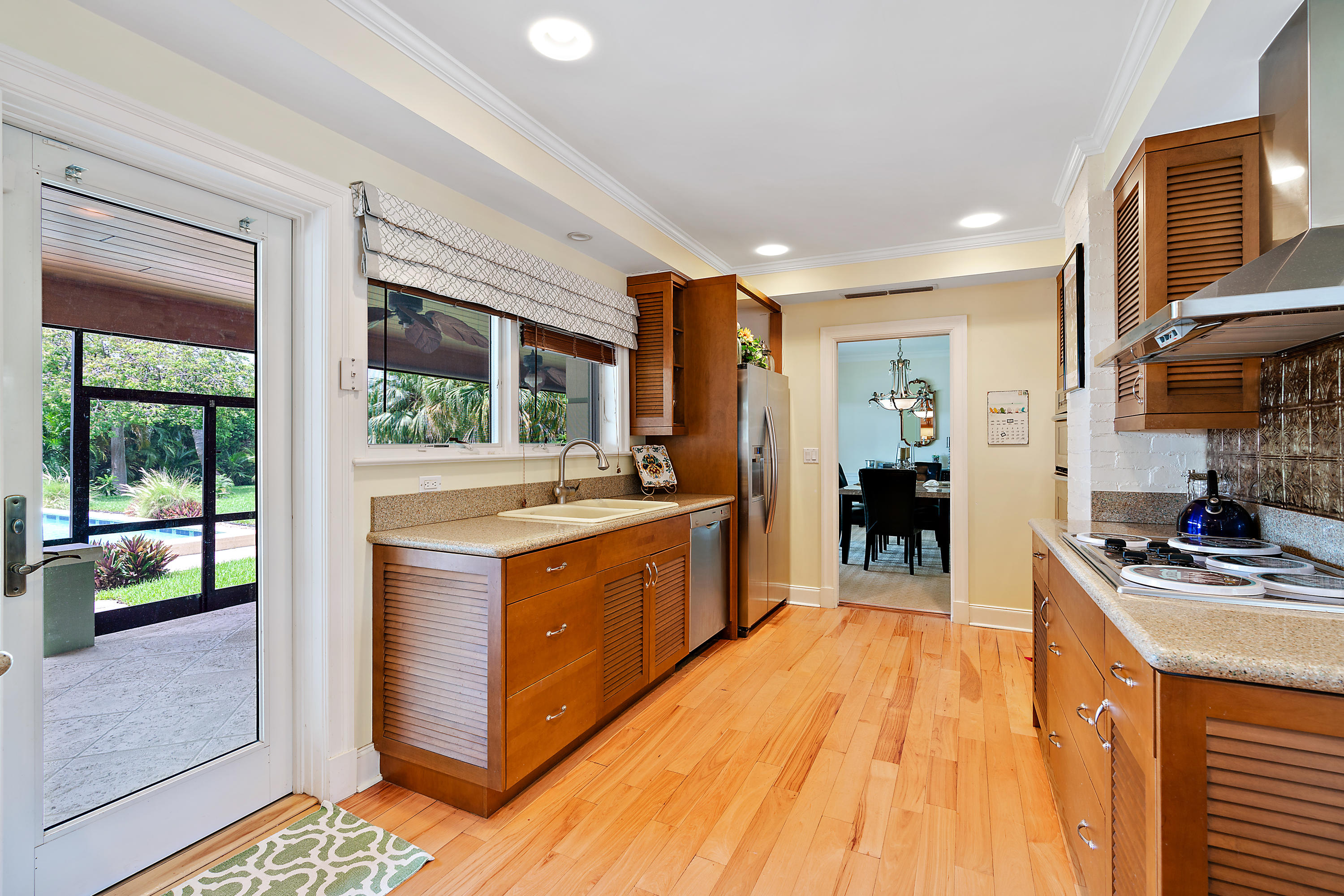 YACHT HARBOR EST - Residential