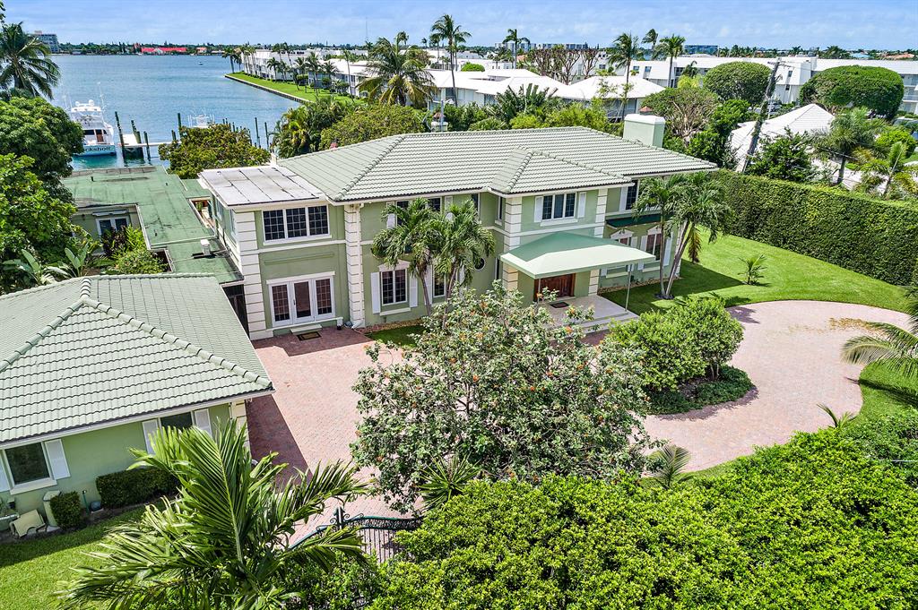 YACHT HARBOR EST - Residential