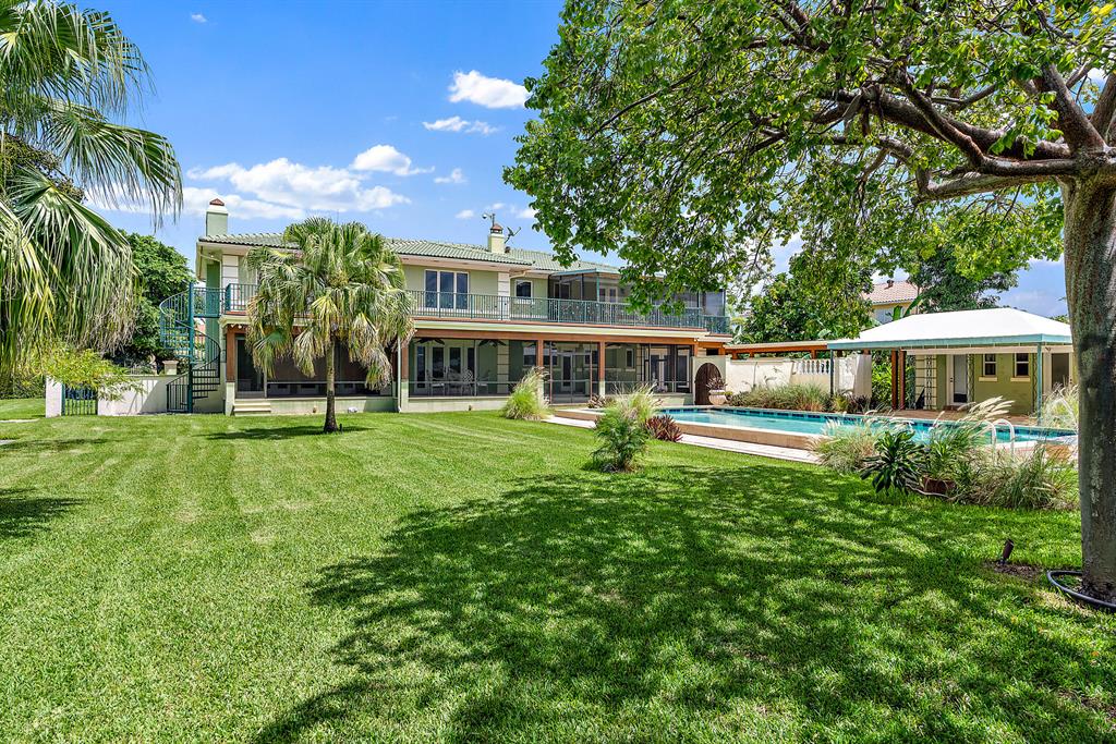 YACHT HARBOR EST - Residential