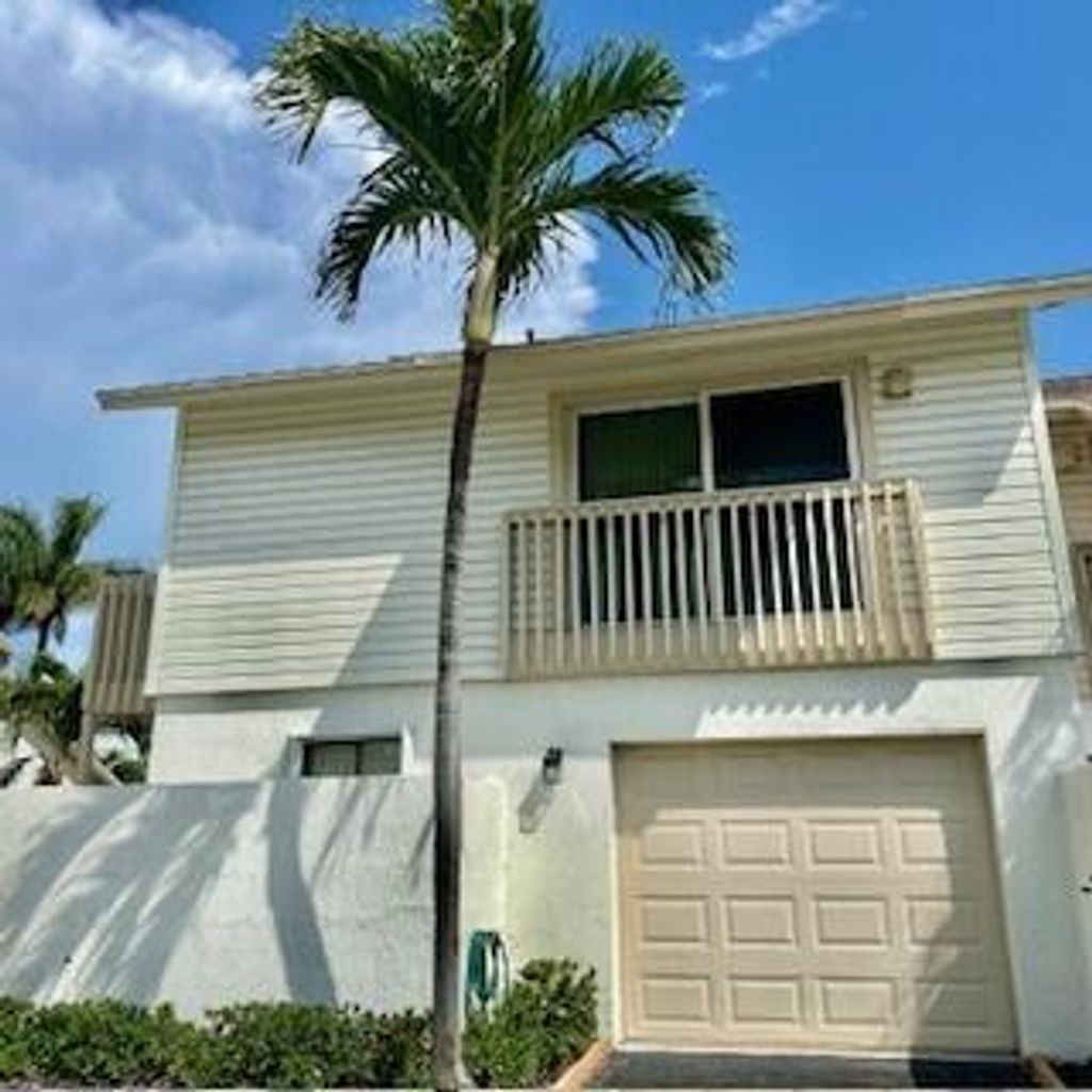 Photo of 3021 Florida Boulevard, Delray Beach, FL 33483 (MLS # B26032383)