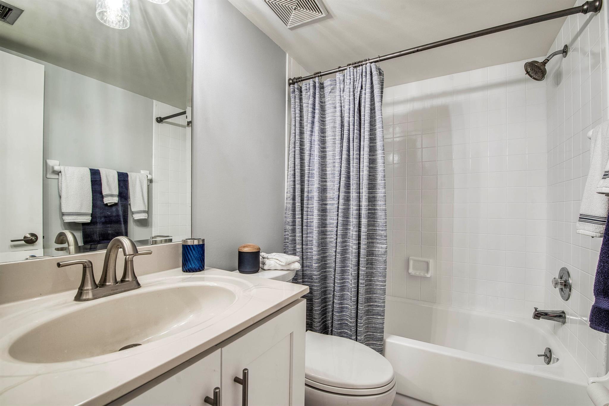 Eastpointe - Residential