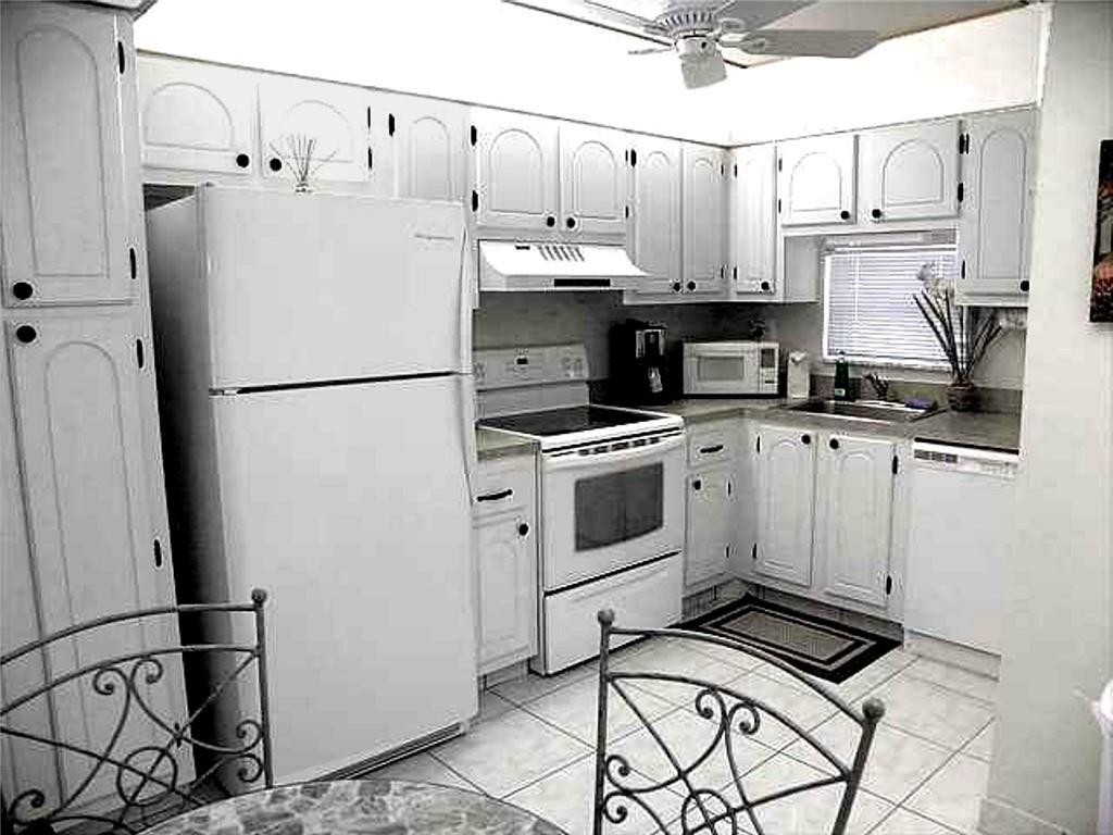 Hollybrook Golf & Tennis - Residential