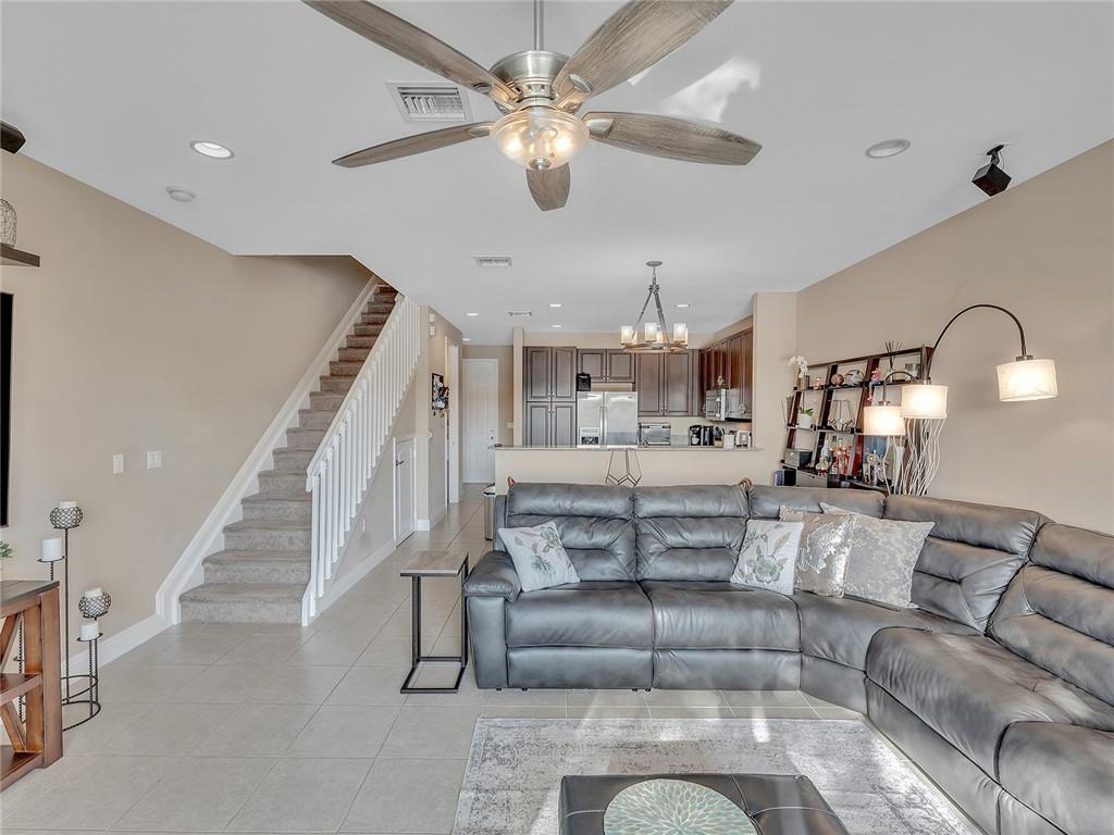 Saddle Bridge - Residential