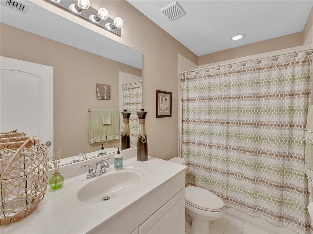 Saddle Bridge - Residential