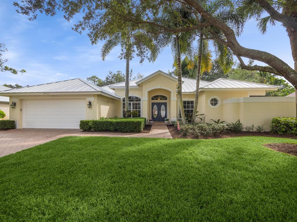 Photo of 8517 SW Sea Captain Drive, Stuart, FL 34997 (MLS # R10927035)
