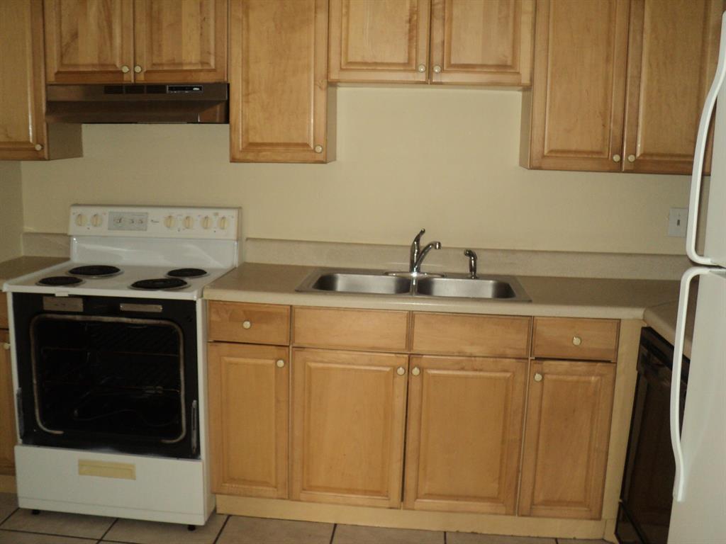 MIDPORT PLACE II - Residential