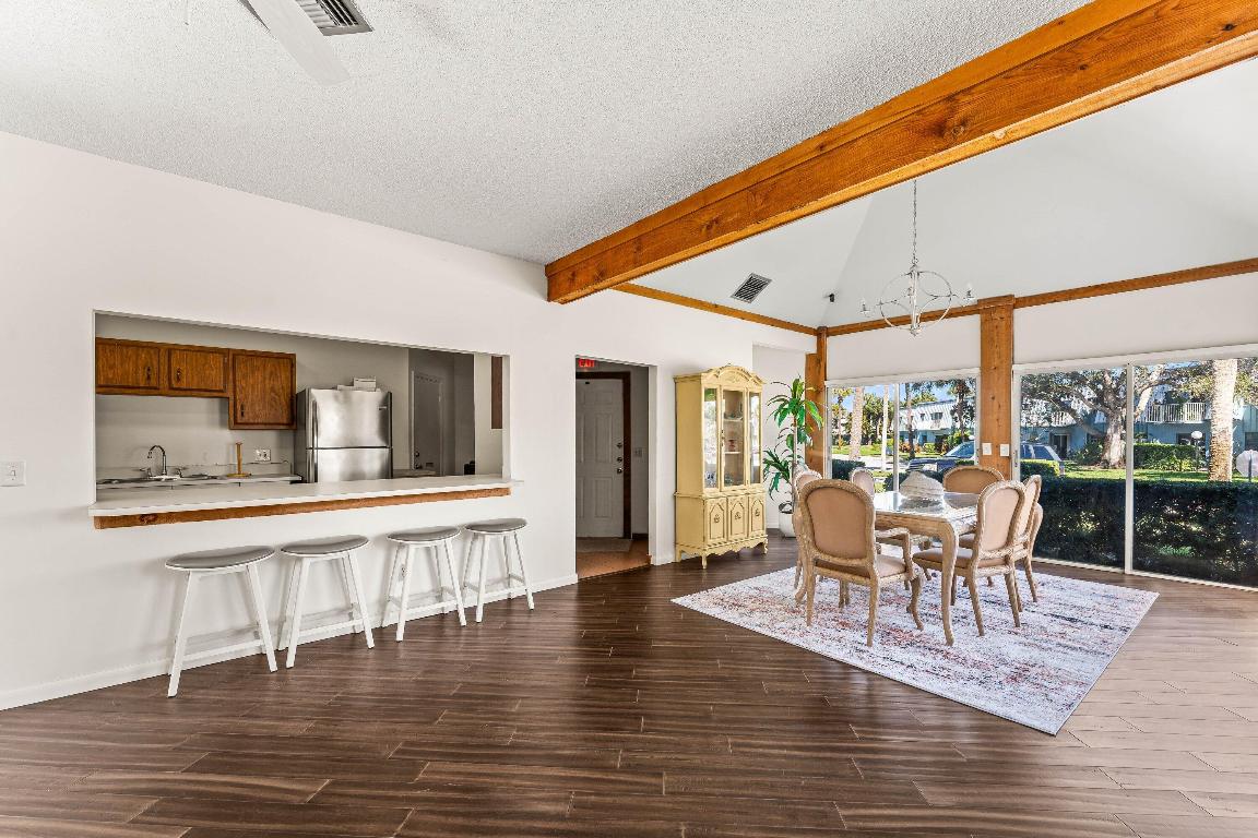 POPPLETON CREEK CONDO - Residential