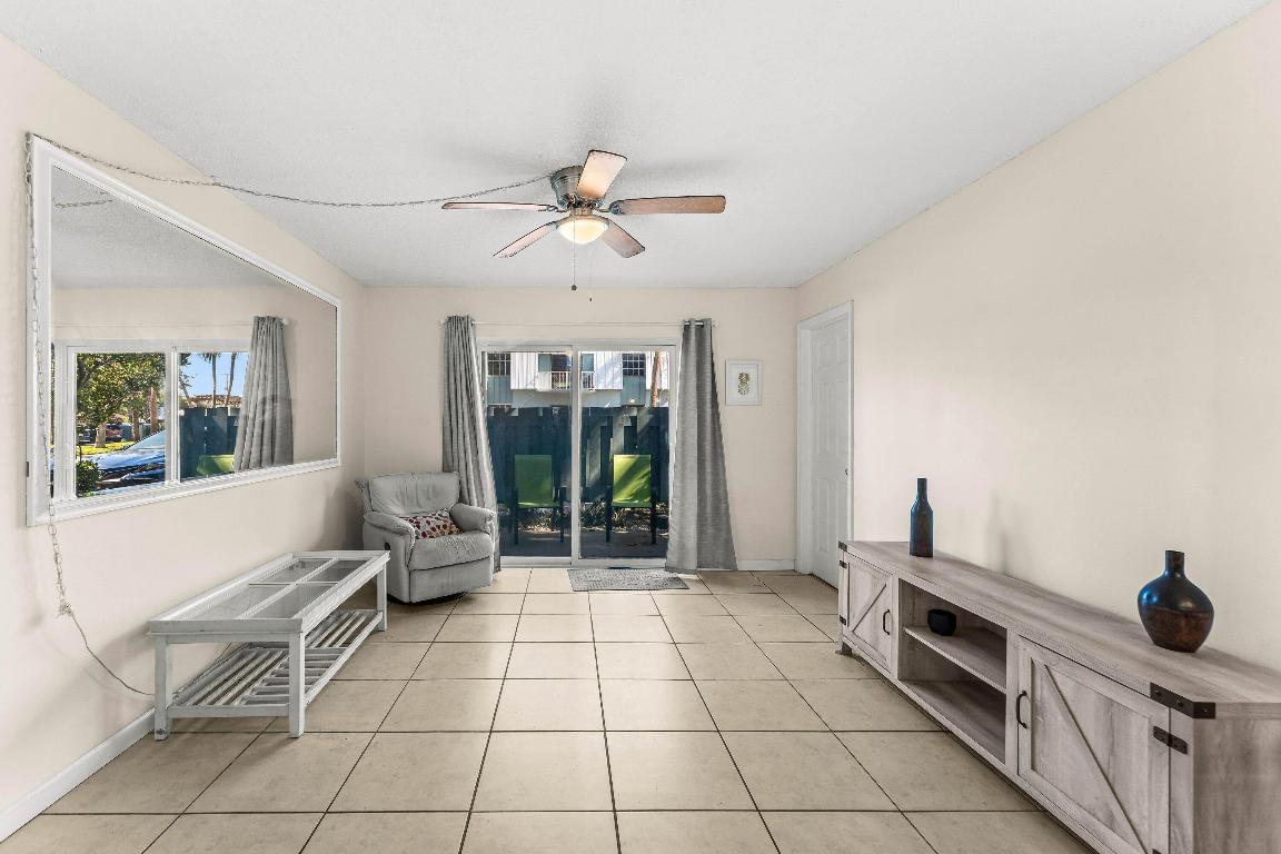 POPPLETON CREEK CONDO - Residential