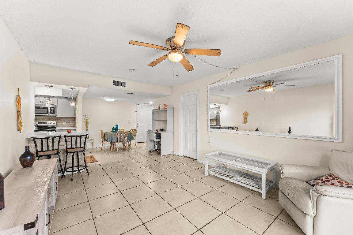 POPPLETON CREEK CONDO - Residential