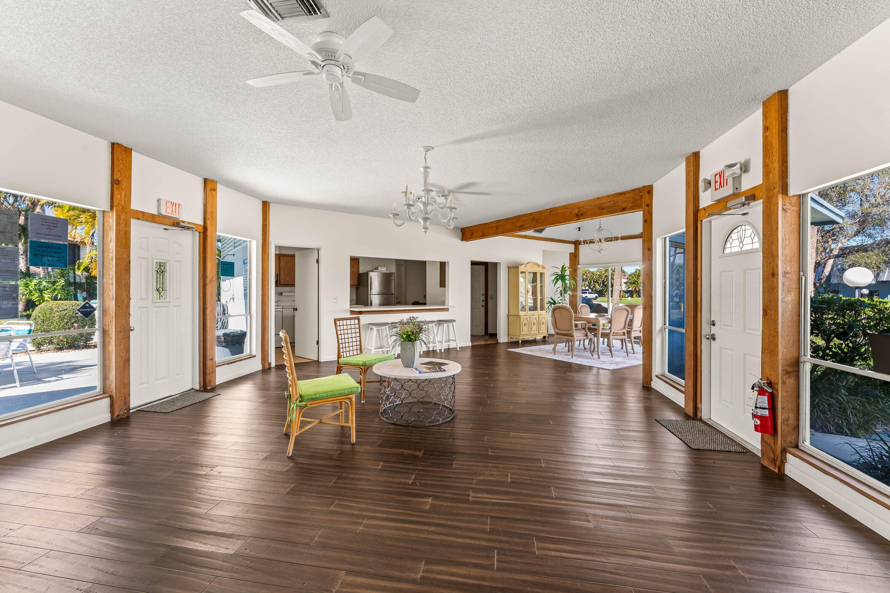 POPPLETON CREEK CONDO - Residential