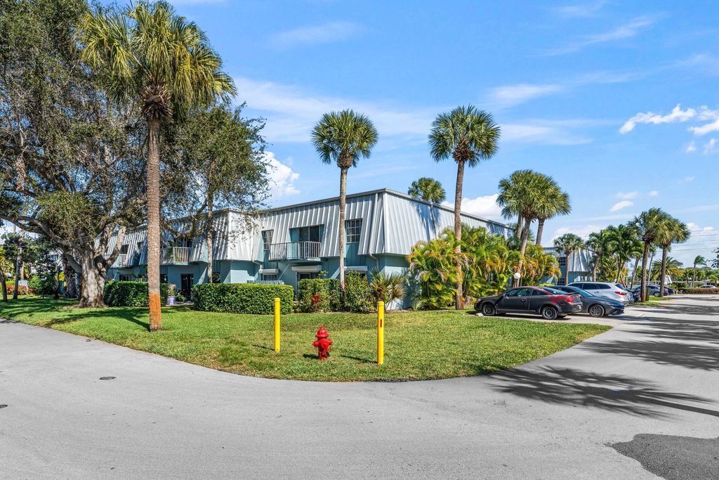 Photo of 950 S Kanner Highway #C-10, Stuart, FL 34994 (MLS # R11158763)